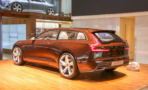 volvo-concept-estate-2(2).jpg