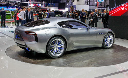 maserati-alfieri-concept-21.jpg