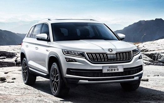 7座SUV，上市新车，SUV车型，荣威RX8，2017新车，2017 SUV 新车，7座SUV，荣威RX8
