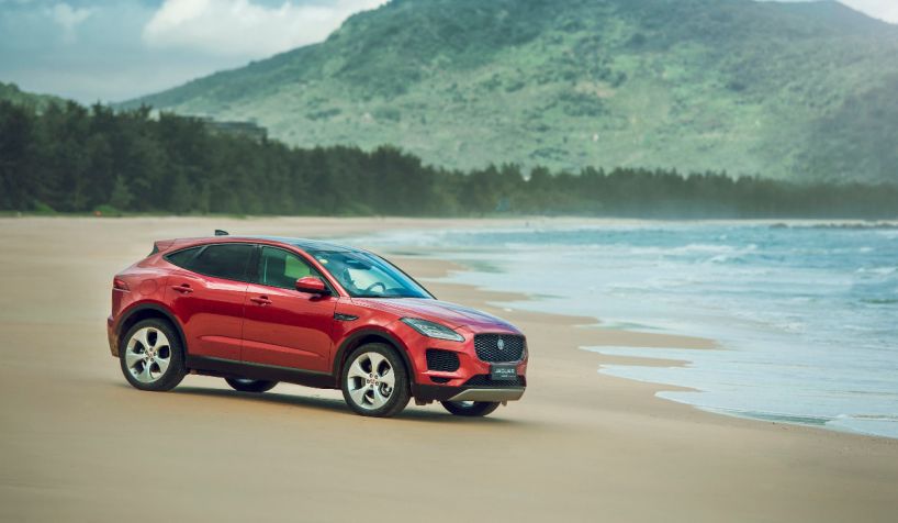 捷豹E-Pace试驾:Hello Kitty的外衣下仍是“雄心豹子胆”|聚驾