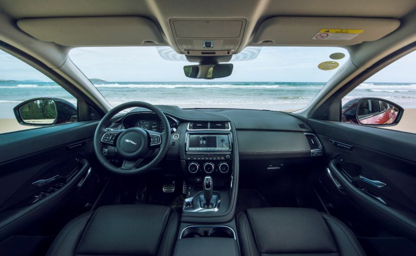 捷豹E-Pace试驾:Hello Kitty的外衣下仍是“雄心豹子胆”|聚驾