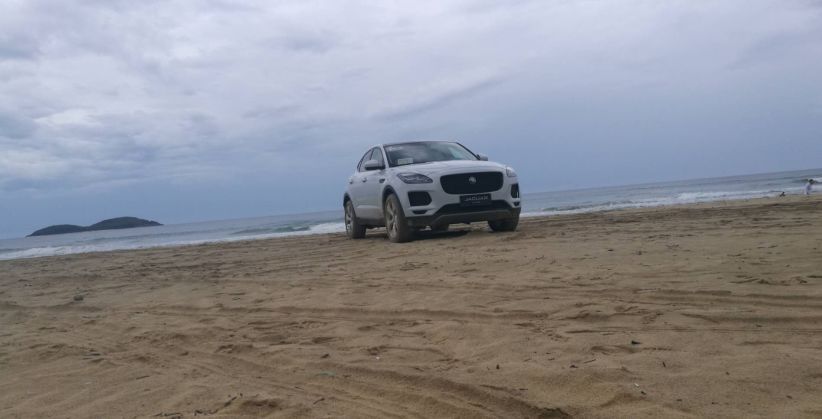 捷豹E-Pace试驾:Hello Kitty的外衣下仍是“雄心豹子胆”|聚驾