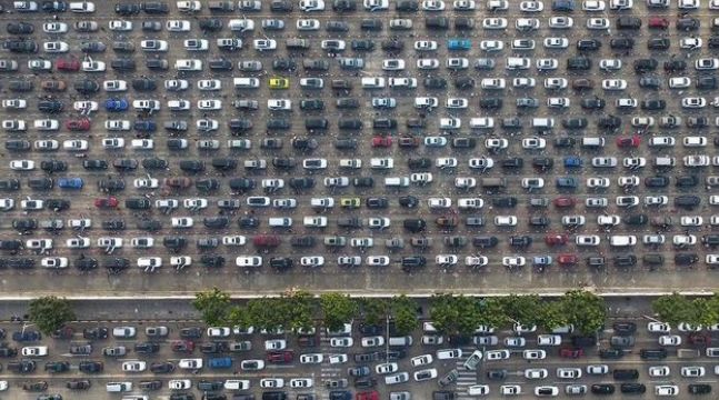 中国禁售燃油车第一步，海南这一步迈的有点大？｜聚论