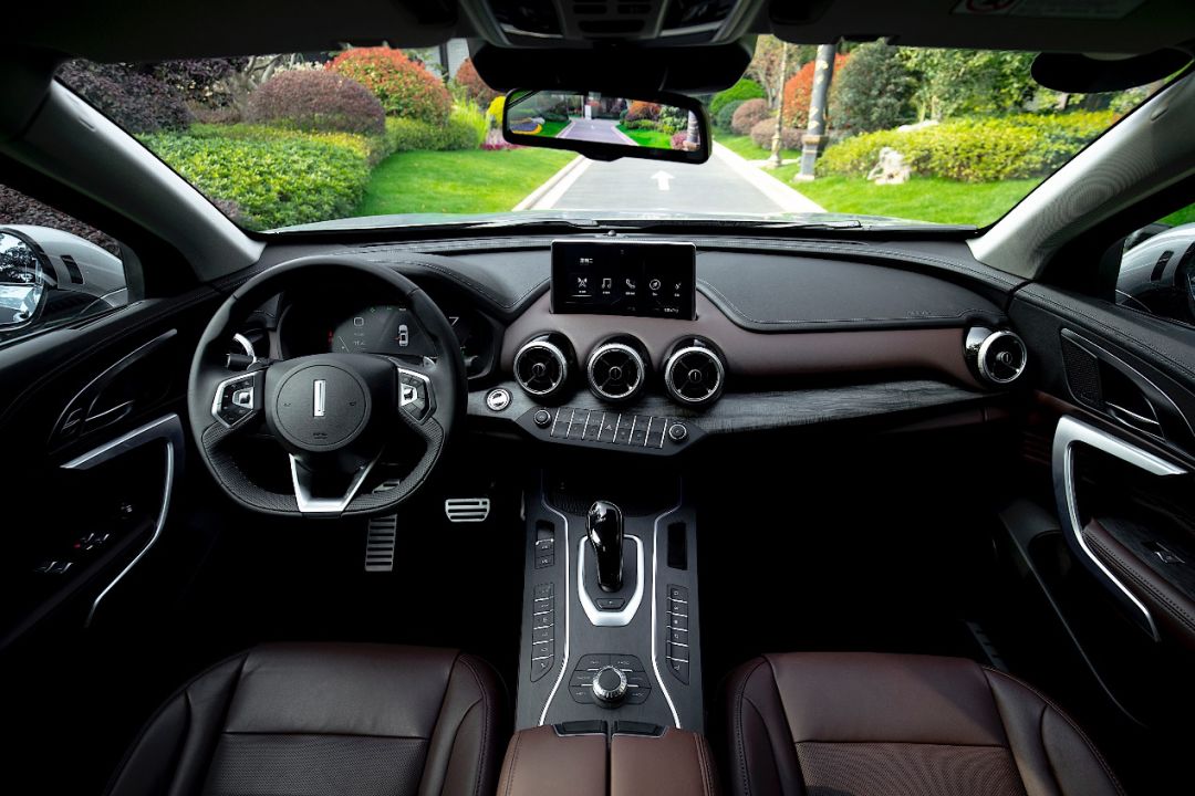 试驾WEY VV7升级款,看似相同却处处不同 | 聚驾