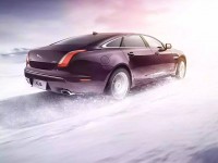 如何快速去除车上的冰雪?丨聚焦