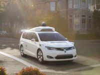 自动驾驶《脱离报告》: Waymo 和通用称王称霸，奔驰垫底｜聚闻