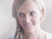 目视前方保持微笑，不然自动驾驶系统会夺走驾驶权｜聚侃