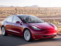 特斯拉Q3单月销量破两万，Model 3销量超预期丨聚译