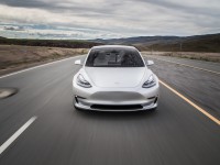 1600辆Model 3被扣海关，特斯拉入华遭遇倒春寒？ | 聚闻