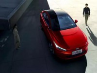 中国的Model 3？看Top Gear怎么评价吉利几何A｜聚译