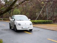 90后双料车主：定了Model 3后，为什么又提了一辆欧拉R1？｜聚访