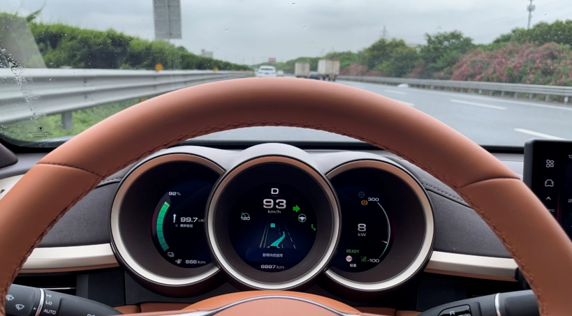 ▲图片来源:车聚网